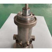 63多层带顶出中心机构